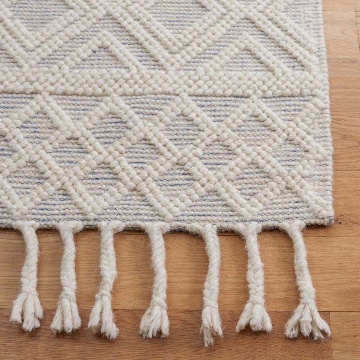 SAFAVIEH Natura Katie Southwestern Wool Area Rug, Ivory/Blue, 8' x 10'