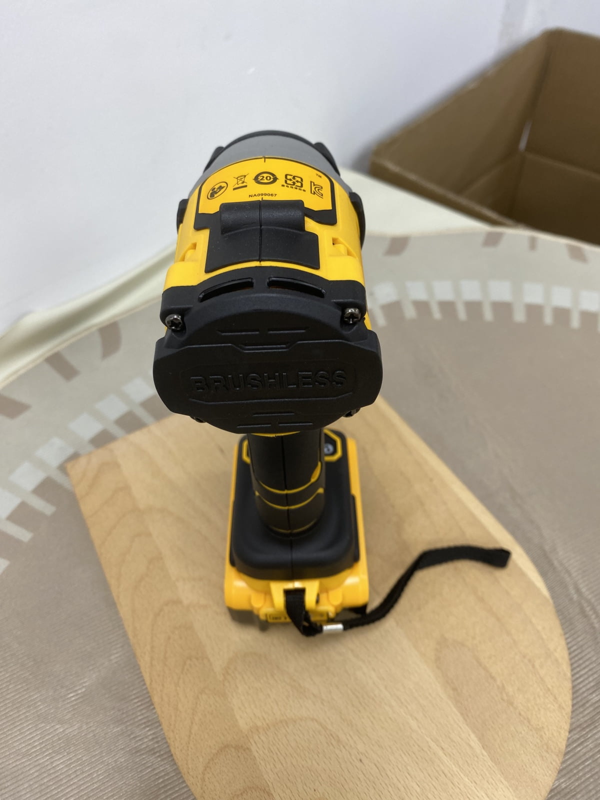 Visseuse à Choc Sans Fil Dewalt DCF850 – 20V Brushless – 205 Nm – 3250 Tr/min