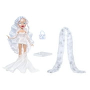 Bratz 2025 Holidayz Frosty Nightz Cloe Collector Doll with Premium Fashions and Accessories