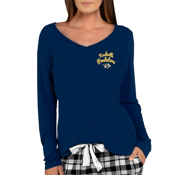 Women's Concepts Sport Navy Nashville Predators Marathon Knit Long Sleeve V-Neck Top