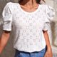 thumbnail image 3 of Mujer Cuello Redondo Top Mangas Cortas Puff Hueco Jacquard Color Puro Ajuste Suelto Camiseta De Verano Blanco S, 3 of 8