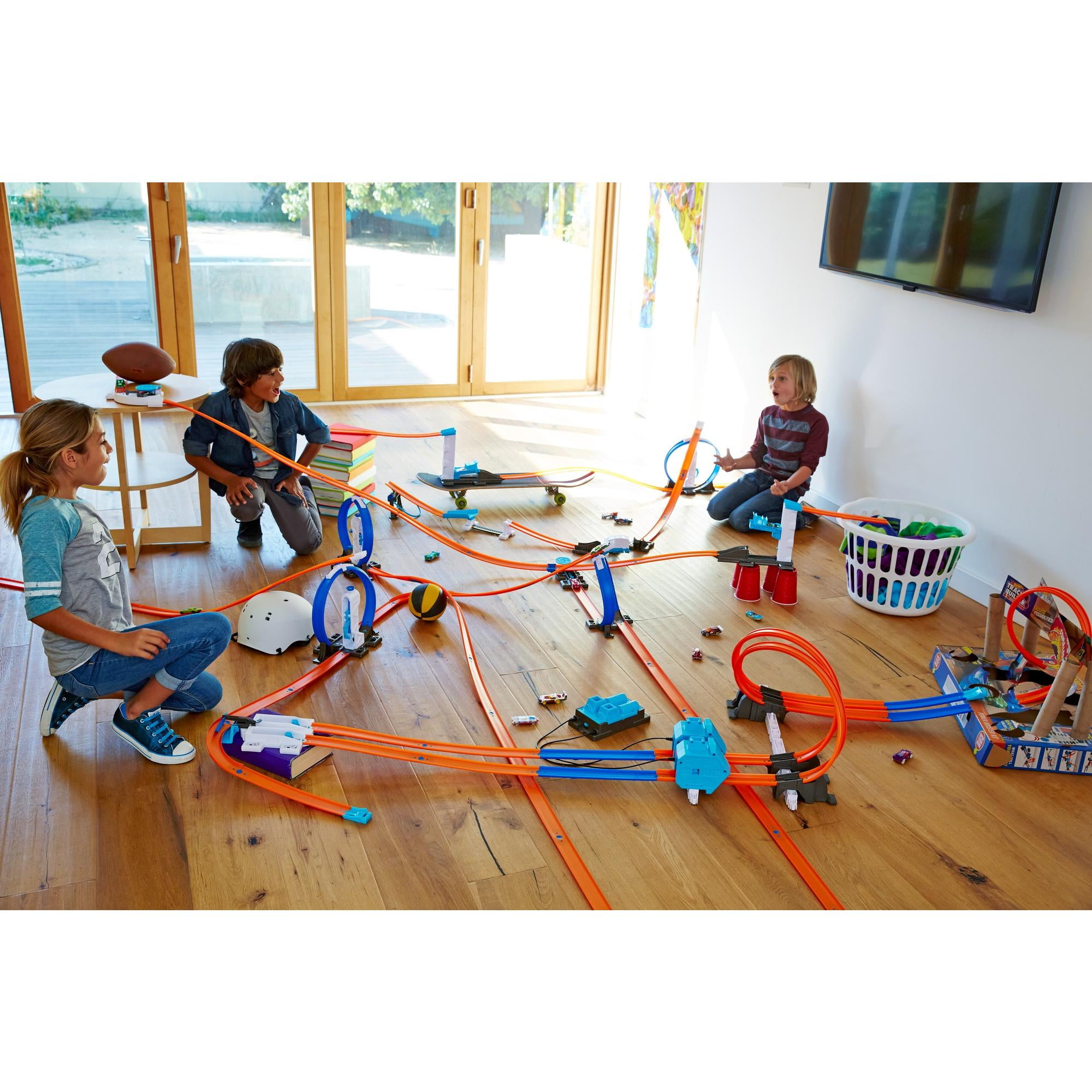 hot wheels track builder turn kicker