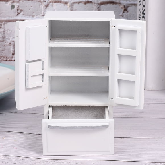1: 12 Mini modelo de refrigerador de simulación de doble cubierta de madera de abedul para puerta, blanco con adornos plateados