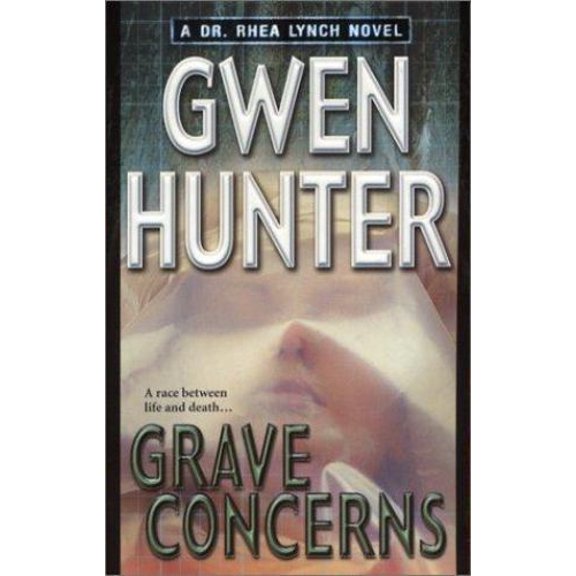 Pre-Owned Grave Concerns (A Rhea Lynch Novel, 4) (Unknown) 0778320065 9780778320067