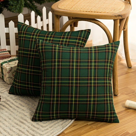 Christmas Plaid Decorative Throw Pillow Covers Scottish Tartan Cushion Case Polyester for Farmhouse Home Holiday Decor