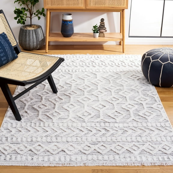 SAFAVIEH Augustine Laura Geometric Area Rug, Gray/Ivory, 4' x 6'