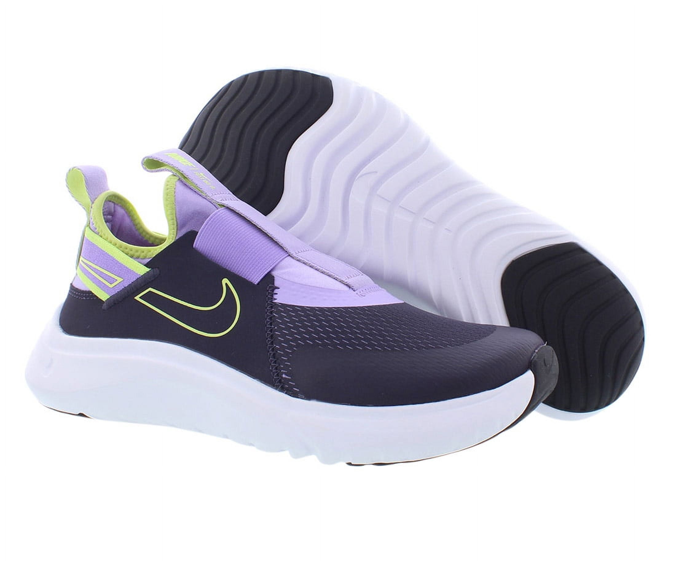womens purple and black nike shoes