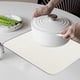 thumbnail image 4 of Fiudx Tapete Absorbente para Encimera de Cocina, Absorción Rápida de Agua, Aislamiento Térmico y Diseño Antideslizante, Multiusos, Fácil de Limpiar, Disponible En 4 Colores, Tamaño 30 X 40 Cm/45 X 60, 4 of 6