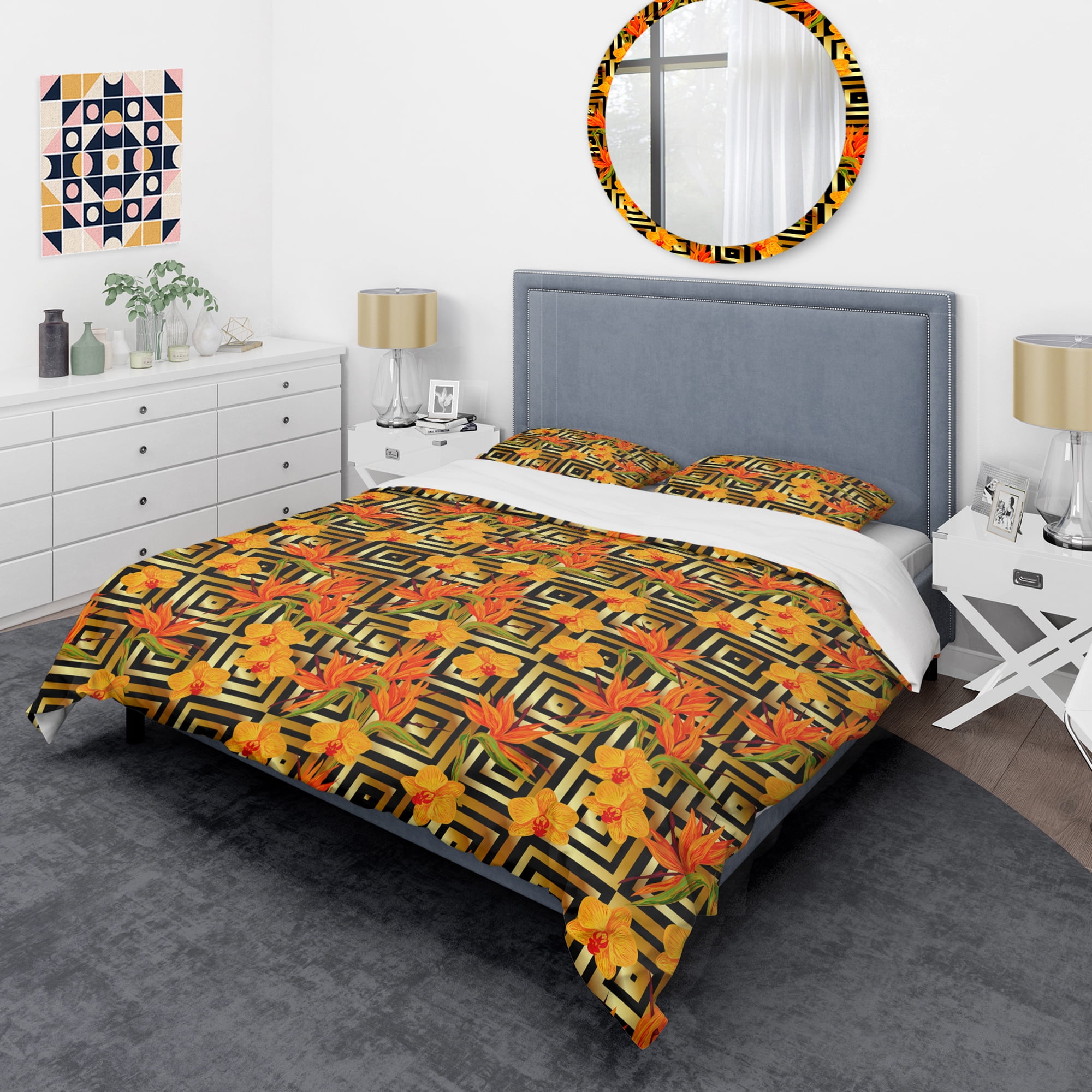 Designart 'Tropical Gold Luxury Pattern III' Mid-Century Modern Duvet Cover Set