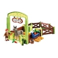 thumbnail image 2 of Set Playmobil Spirit Establo del Señor Zanahoria 51 Piezas, 2 of 4