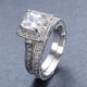 thumbnail image 2 of JeenMata Conjunto Nupcial de Moissanita de Corte Princesa de 1 Quilate - Conjunto Nupcial - Anillo Milgrain - Anillo Vintage - Anillo Halo - Oro Blanco de 18 K sobre Plata, 2 of 5