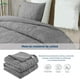 thumbnail image 4 of Juego de Funda Duvet Bluelander para Edredon King Size, 2 Fundas de Almohada, Diseño de Líneas, Gris, 4 of 5
