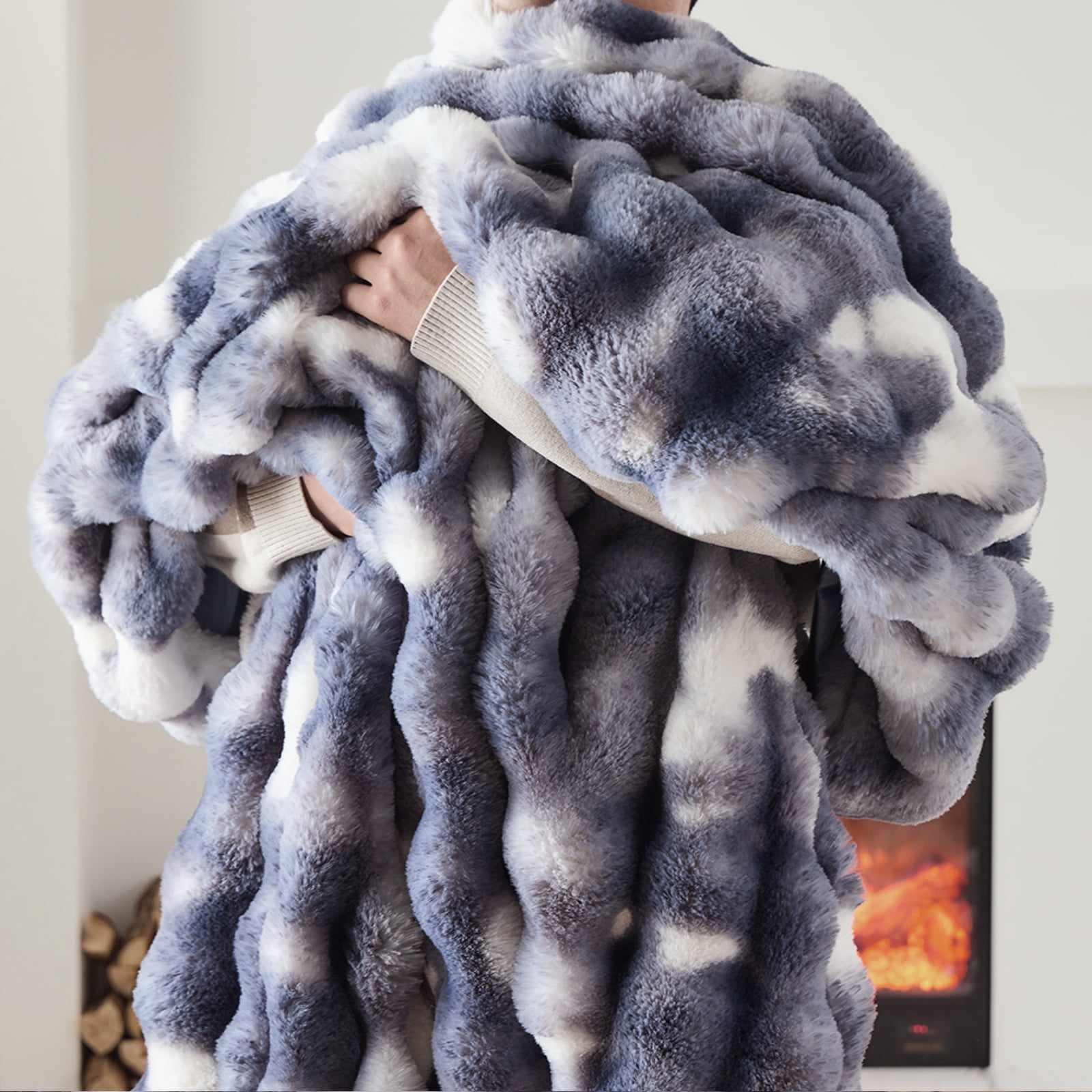 GEMBED Faux Fur Throw Blanket for Couch Fuzzy Soft Plush Thick Bubble Blanket for Living Room, 50x60 inches, Tie Dye Blue