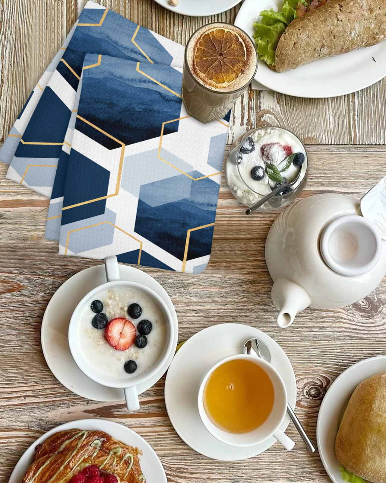 Navy Blue Marble Kitchen Dish Towels for Drying Dishes Set of 2, Gold White Geometric Hexagon Modern Waffle Weave Microfiber Hand Tea Bathroom Towels Quick Dry & Absorbent Towel 15.7x23.6
