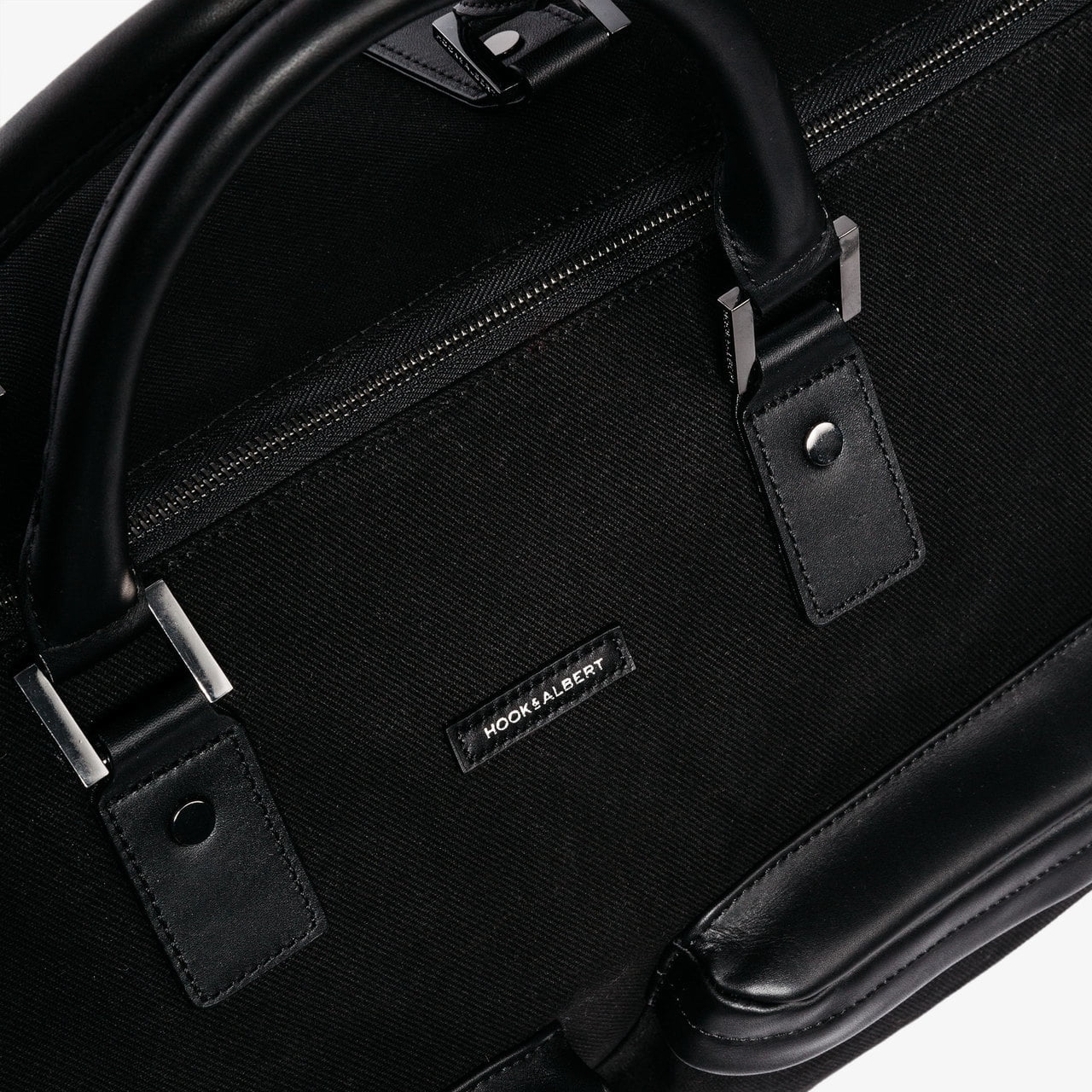 hooks and albert bag