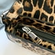 thumbnail image 3 of Bolso Hombro para Mujer Con Leopardo Cuero PU () Amarillo, 3 of 9