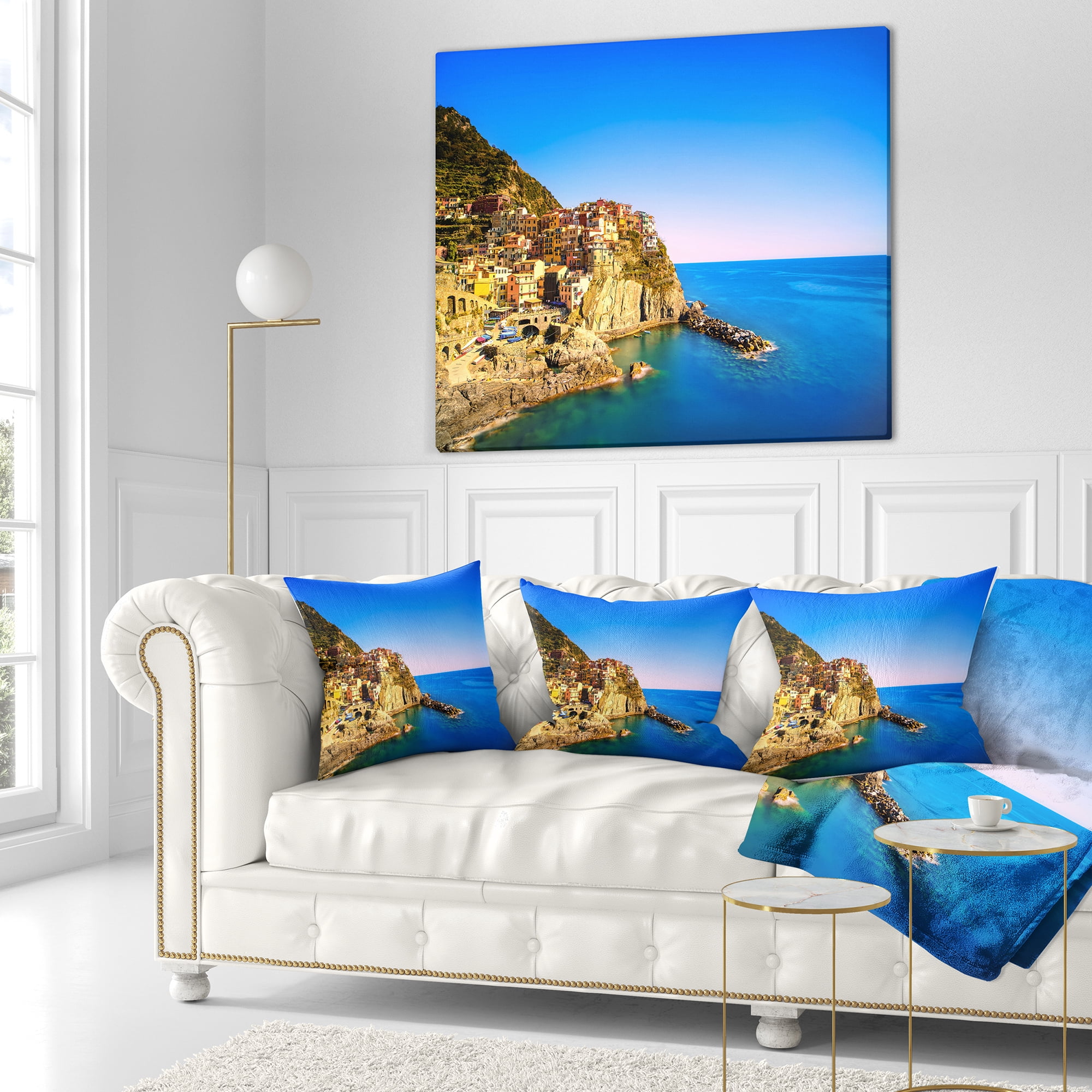 Designart Manarola Village Seashore Italy - Seashore Throw Pillow - 18x18