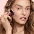 thumbnail image 2 of Real Techniques Snatch + Sculpt Contour Makeup Brush, 2 of 6