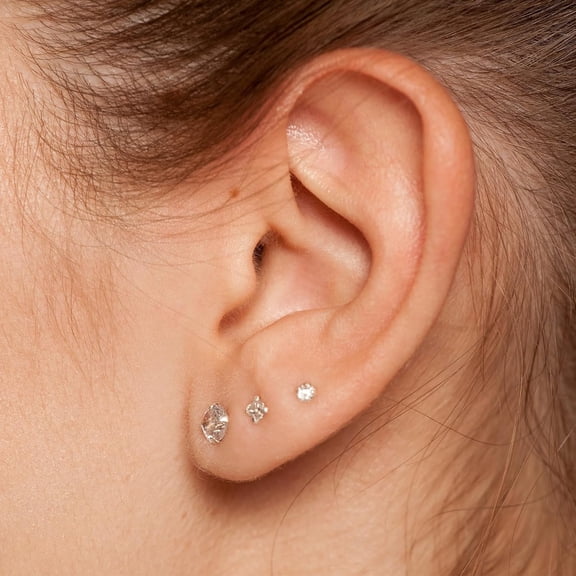 Ear Piercing Kit | 5mm Disposable Ear Piercing Gun Kit Made in 316L Surgical Stainless Steel Cubic Zirconia | Self Ear Piercer Kit with Earrings Stud | 2Pack