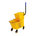 thumbnail image 2 of Cubo para fregar suelos con ruedas, escurridor lateral y asa de transporte para uso en hoteles y escuelas. 24 litros, 2 of 8