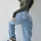 thumbnail image 4 of Pantalones vaqueros boyfriend de cintura alta para mujer, estampado de mariposas Y2K de los años 90, pierna ancha y recta, color azul (XL), 4 of 5
