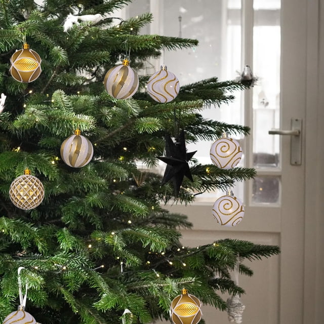 xihome Juego de 9 adornos navideños de plstico irrompible con forma de bola, colgantes multicolor de trbol de cuatro hojas de 6 cm para rbol de Navidad.