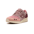 thumbnail image 4 of ASICS MENS Gel Lyte III 07 Remastered "Kith By Invitation Only" 1201A923 800 1201A923 800 from Stadium Goods, 4 of 8