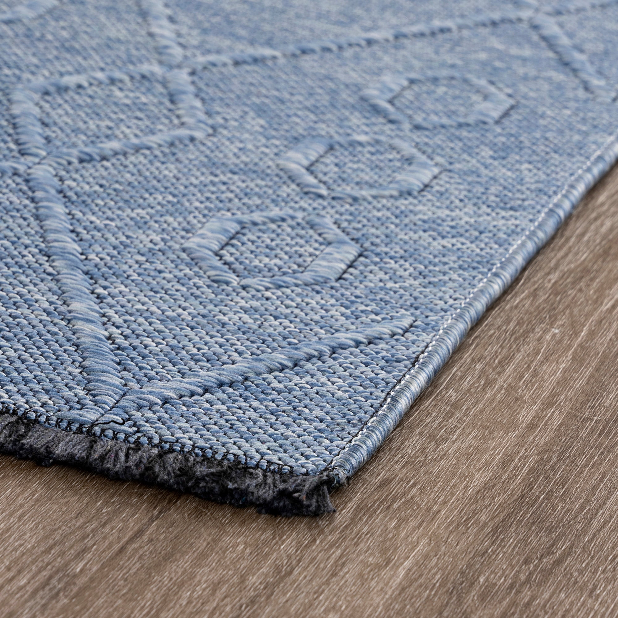 Alma Transitional 5' x 7' Blue and Azure Blue, Machine Washable Polyester & Cotton Indoor Area Rug