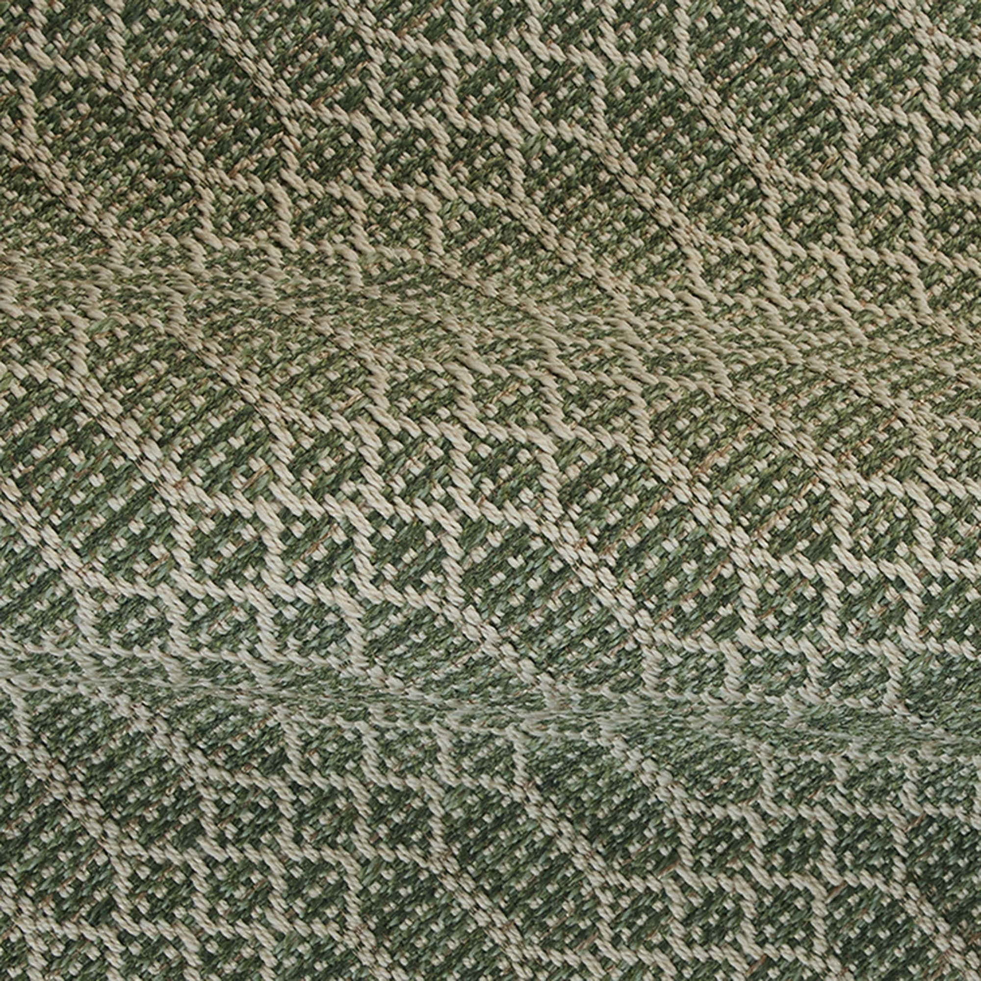 Better Homes & Gardens 7' x 10' Green Tassel Outdoor Rug
