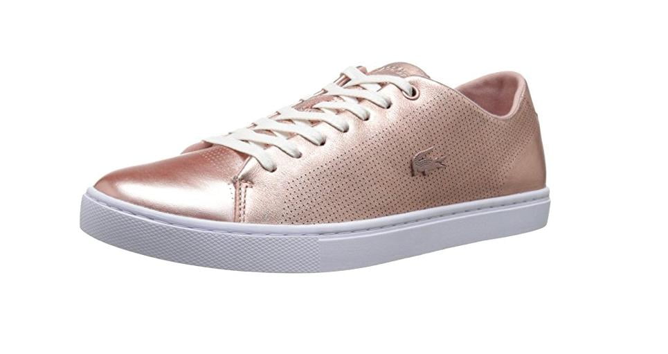 Showcourt Lace Fashion Sneaker 