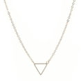 thumbnail image 1 of Qarigey Collares geométricos Cadenas de cuello encantadoras simples con cadena de cable Regalo de compromiso de las señoras Gargantilla de mujer hueca Ropa, zapatos y accesorios Miscelánea Oro Qarigey AP009732-01, 1 of 6