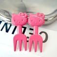 thumbnail image 1 of YIXIGGC 20 Pcs Mini Fourchettes à Fruits Hello kitty Mignonnes - Pics à Collation Mignons, Portables et Écologiques CJ419-5583, 1 of 5