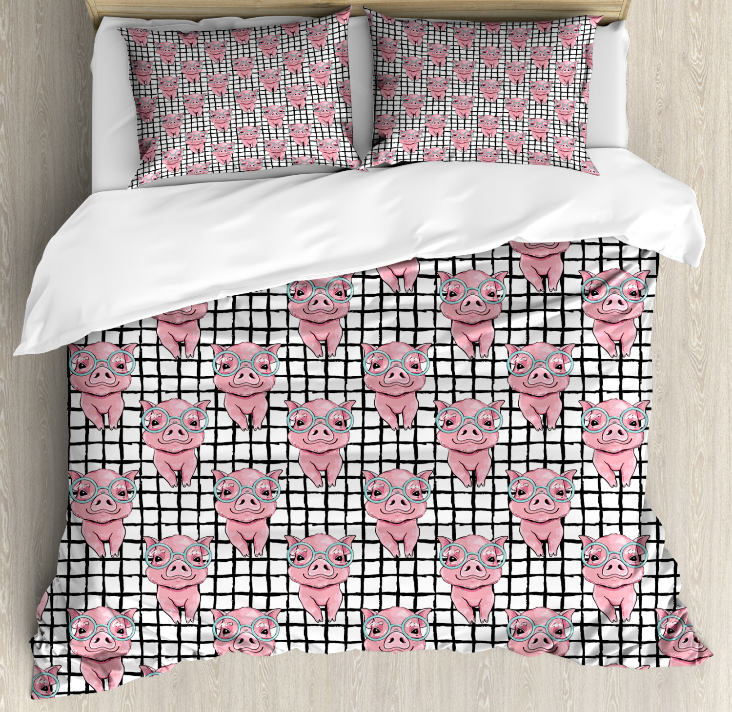 Piglet Duvet Cover Set Queen Size, Nerdy Pig Animal on a Checkered