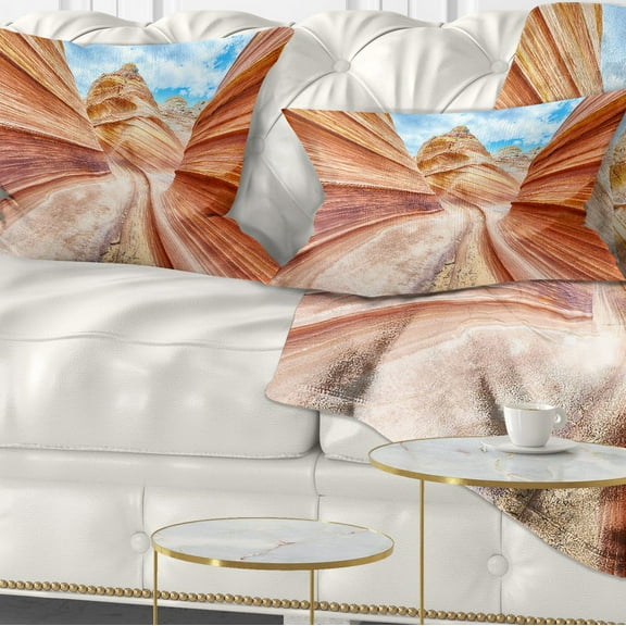 Designart Swirling Dune Sandstones - Landscape Photo Throw Pillow - 12x20