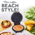 thumbnail image 2 of DASH Mini Máquina Waflera Diseño de Piña | Waffles 10 cm | Superficie Antiadherente | 350W | Compacta y Ligera | Ideal para: Desayunos, Regalos o Viajar, 2 of 5