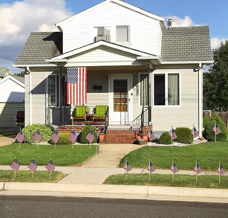 200 Pack Small American Flags on Stick, 5x8 Inch Small Flags/American Hand Held Stick Flags with Kid-Safe Spear Top, Perfect for Memorial Day Decorations