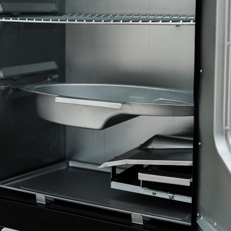 Masterbuilt 30-Inch Digital Electric Vertical Smoker photo 3