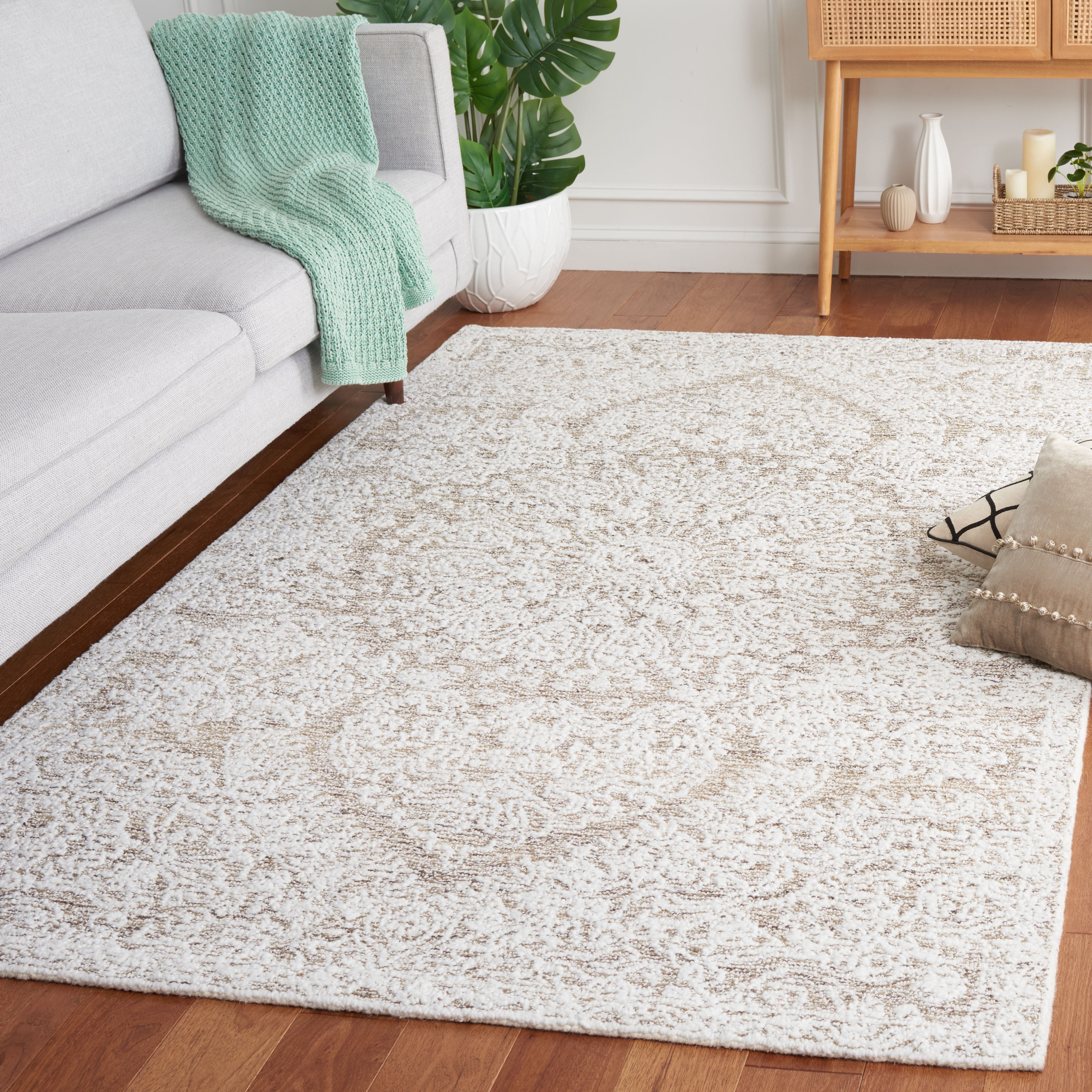 SAFAVIEH Ebony Adolf Floral Area Rug, Ivory/Brown, 5' x 8'