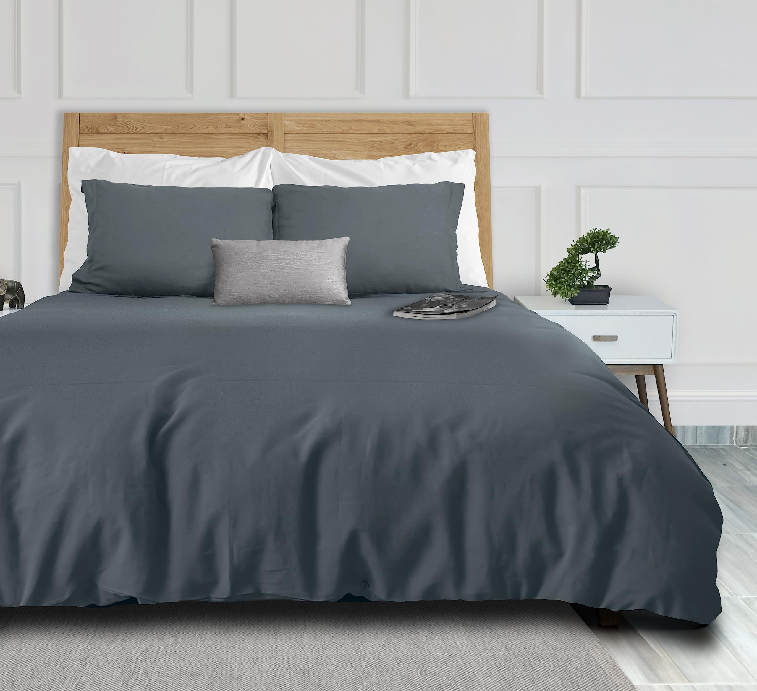 White Classic Luxury Collection 3-Piece Microfiber Zippered Duvet Cover Set, Gray, King, 104 x 90