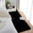 thumbnail image 4 of Alfombra Chicrug, 61 x 305 cm, suave, de felpa negra, 4 of 7
