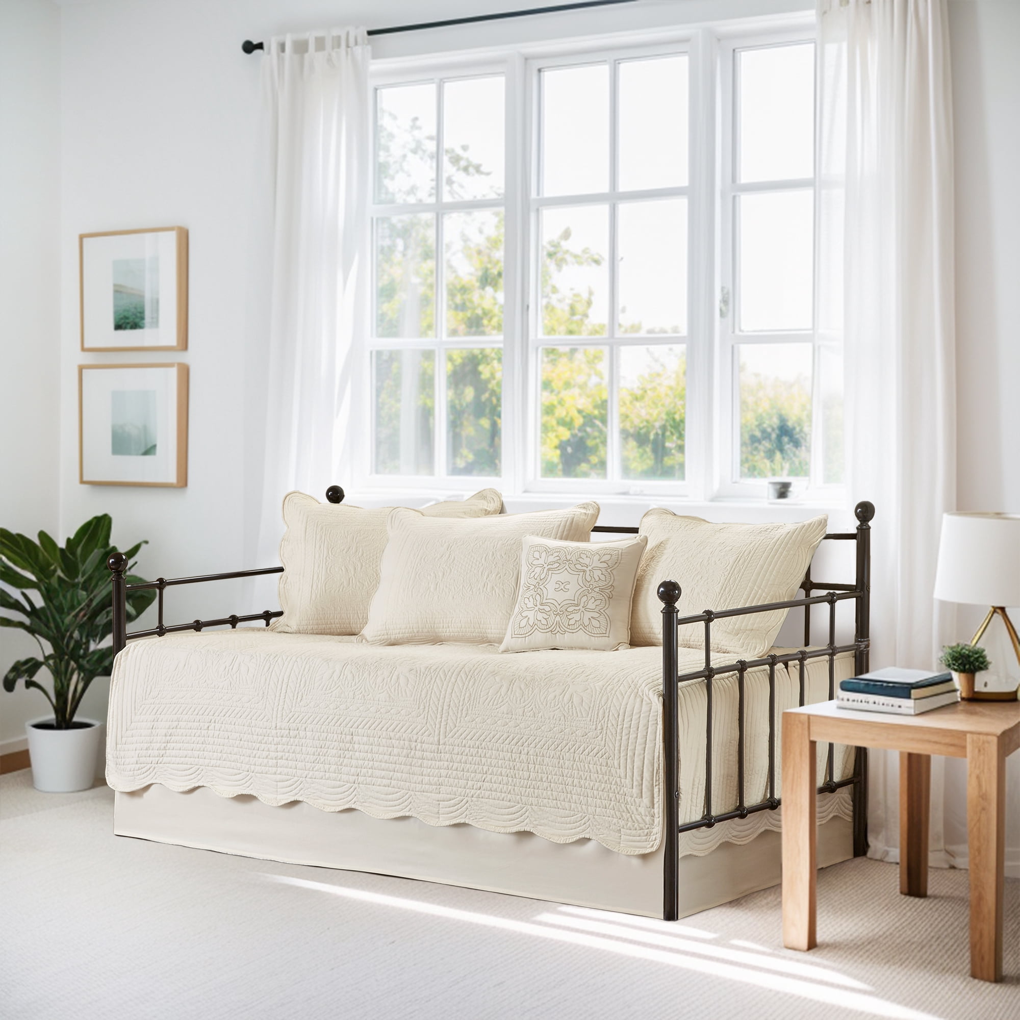 Home Essence Quilted Scalloped Edge Cream 6 Piece Daybed Set, Twin