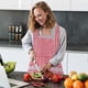 thumbnail image 4 of Delantal de cocina para mujer, delantal clásico vintage para mujer, delantal de algodón a cuadros rojo y blanco, babero de chef de cocina de casa, delantales para mujeres y niñas con Po, 4 of 5