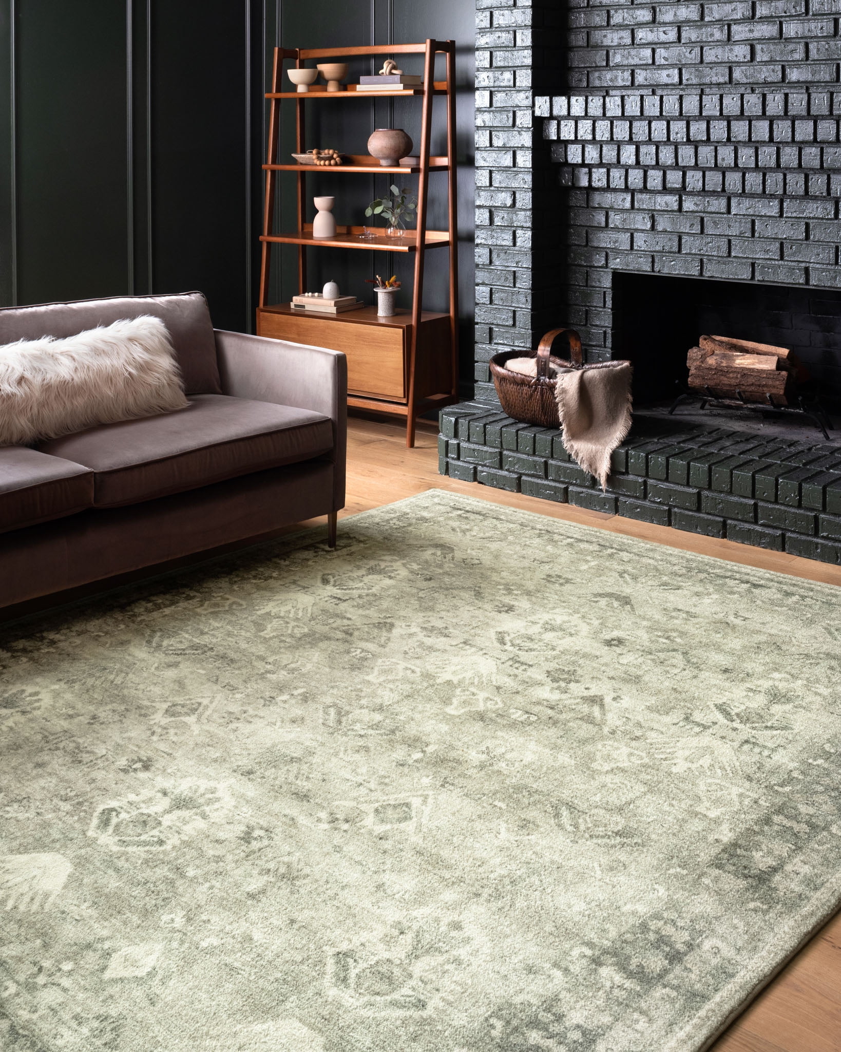 Loloi Rosette Steel / Graphite 5'-0" x 7'-6" Area Rug