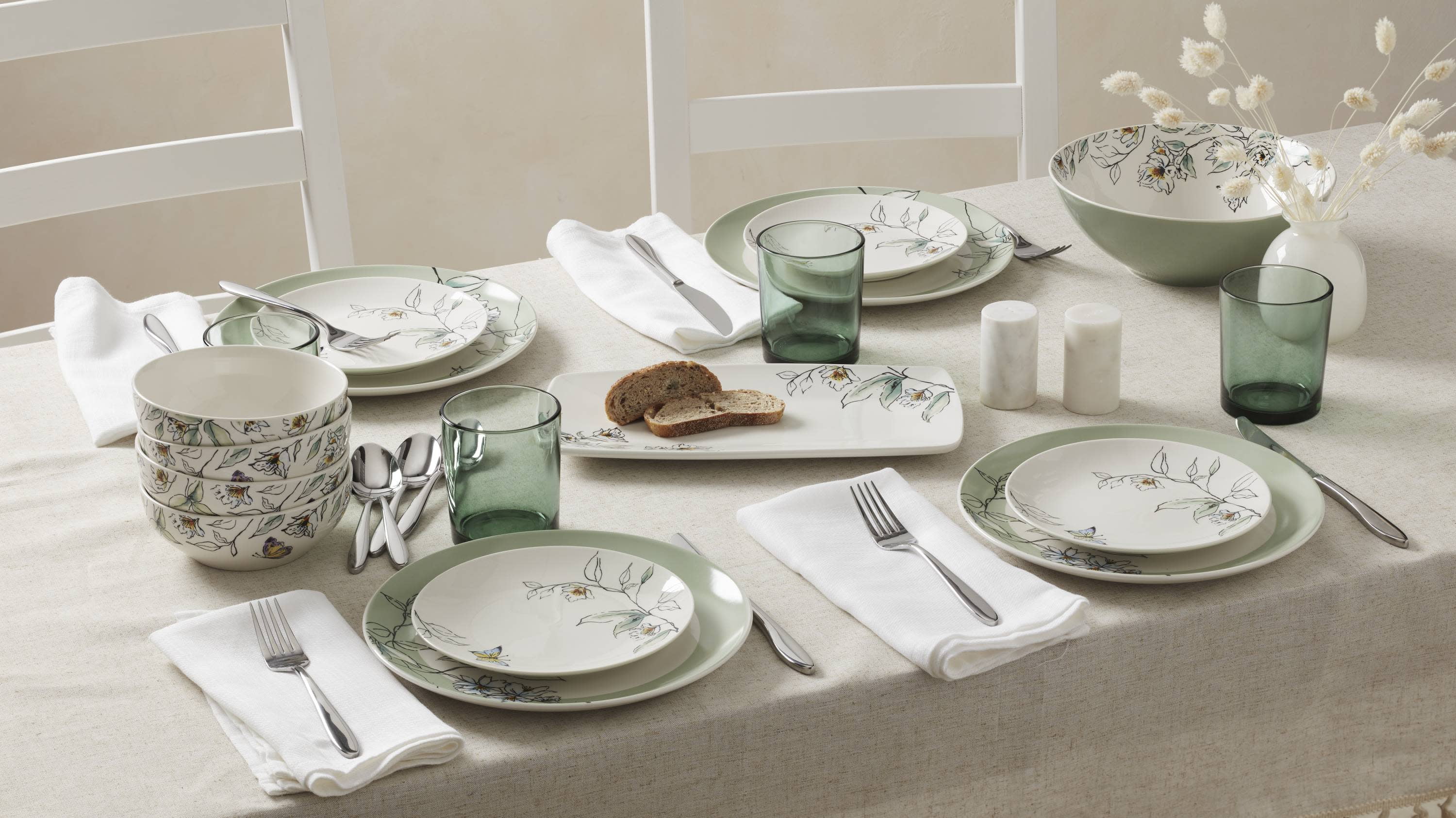 Oneida Entertain 365 Botanica Porcelain Hors d'Oeuvres Serving