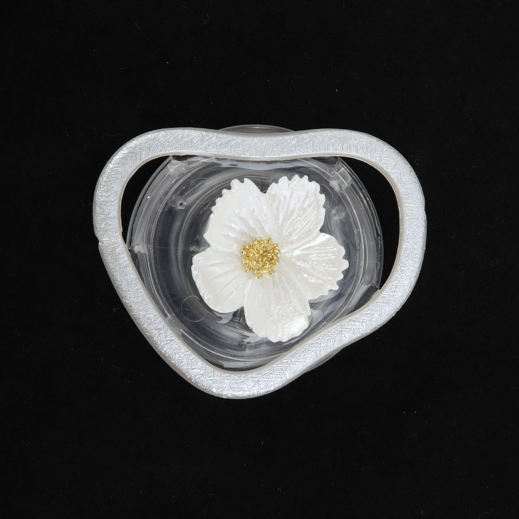 Unique Bargains Irregular Ring Shell Flower Phone Grip Beige for One-Handed Use