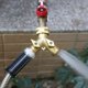 thumbnail image 5 of Divisor de manguera de latón - Conector de agua de jardín de 2 vías - Latón macizo, a prueba de fugas - para grifos estándar, jardinería y cuidado del césped, 5 of 7