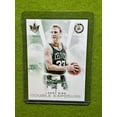 thumbnail image 6 of Larry Bird GOLD FOIL COURT KINGS 2022 Card Jersey #33 Celtics SP DOUBLE EXPOSURE, 6 of 22