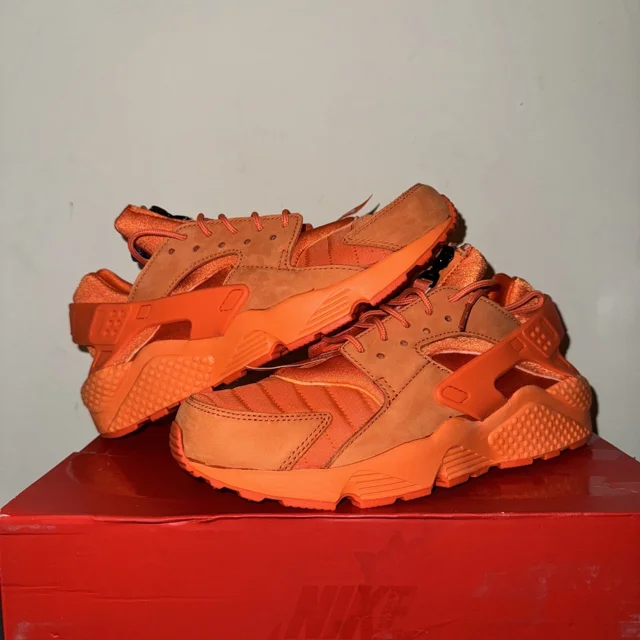 Ni - ke Ni - ke Air Huarache Run QS Chicago Orange Mens SZ 8