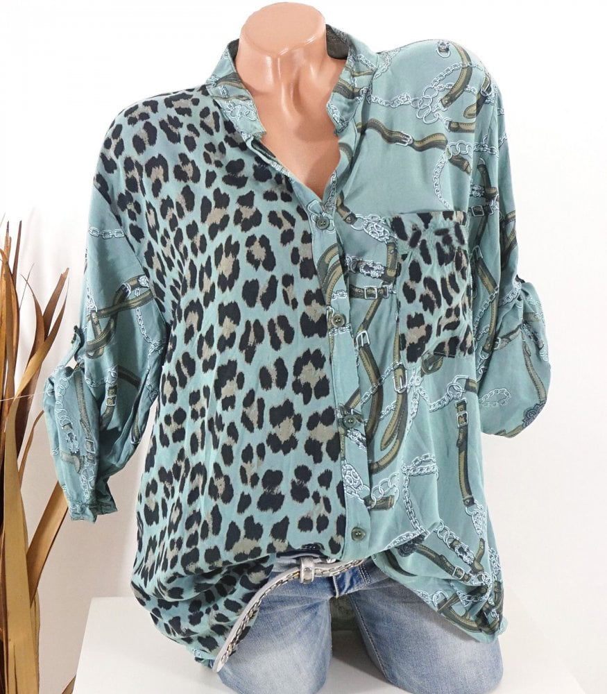 animal print collar shirt