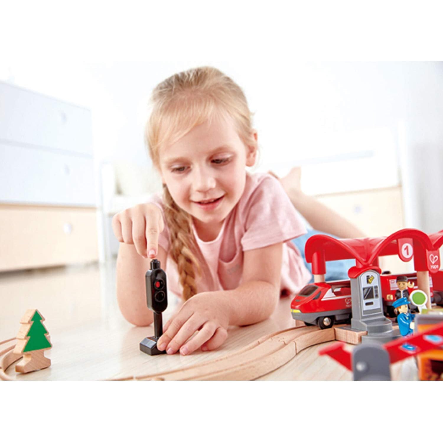 hape busy city playset